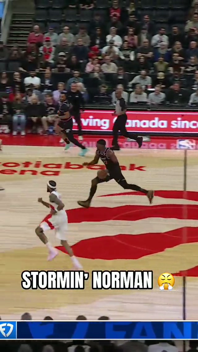 Get outta his way ‼️ #normanpowell #miamiheat #miami #nba 