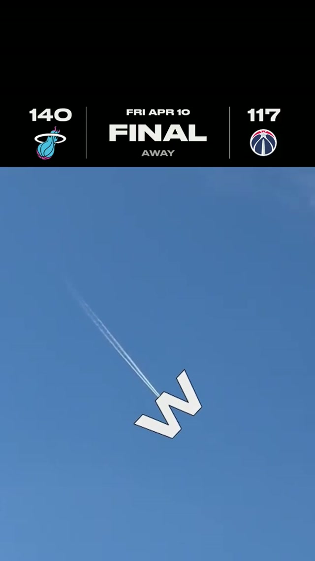 When #artemis II and a W just landed 😎 #nasa #nba #miamiheat 