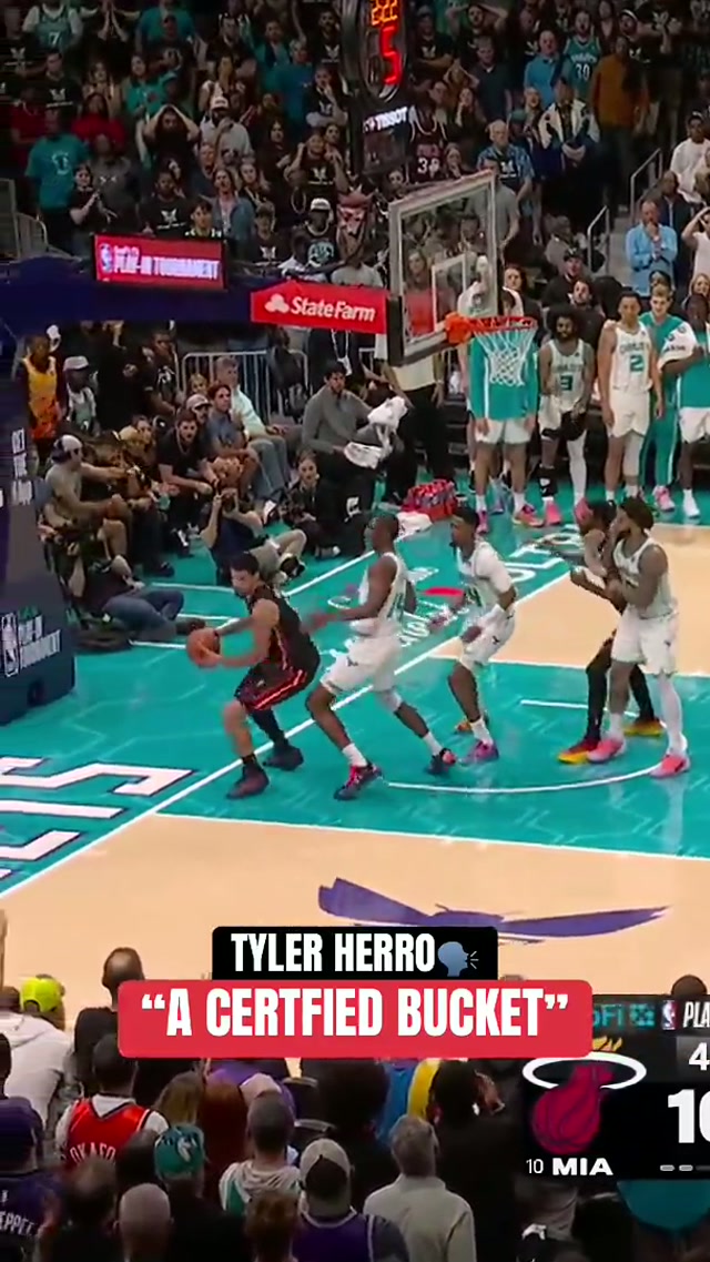 Who is watching right now👀 #nba #bucket #three #miami #basketball 