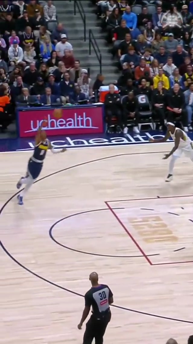 Racked up those frequent flyer miles #nba #basketball #dunk #denvernuggets 