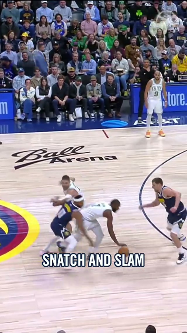 GIMME DAT 💥 #denvernuggets #nba
