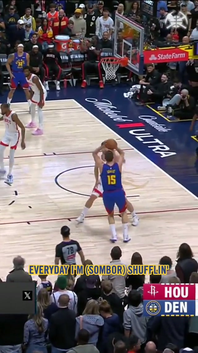 Starting off with the signature 🃏 #denvernuggets #nba #nikolajokic