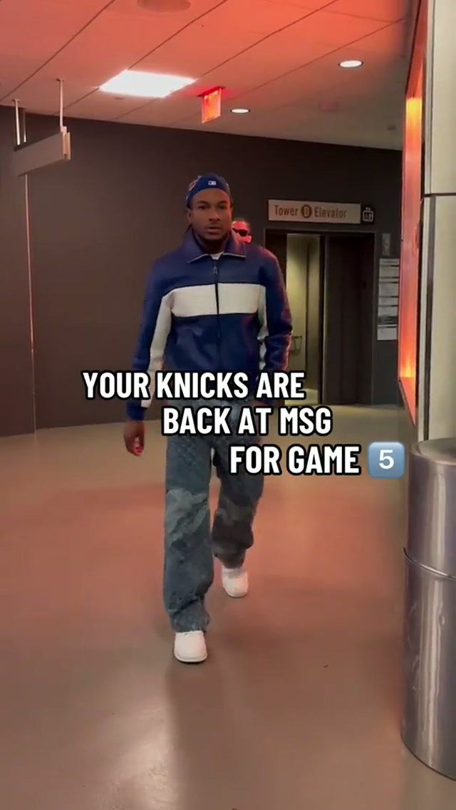 ready to protect home court 🔒 #nyknicks #nbaplayoffs #walkins #gamefive 