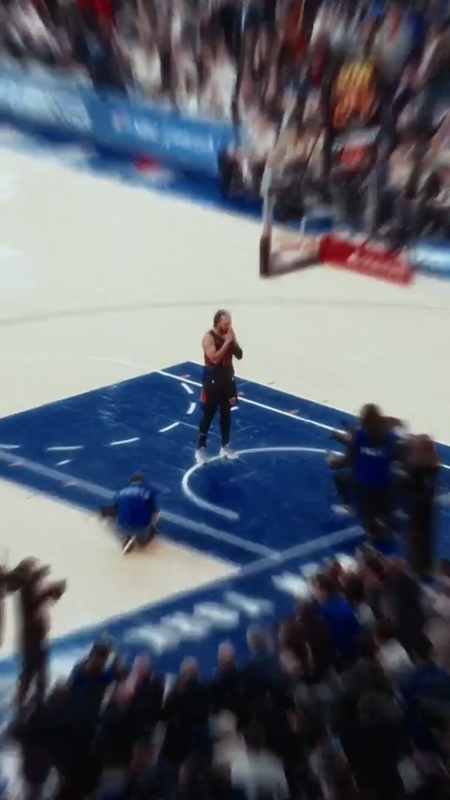 sights and sounds from game ✋

#nba #nbaplayoffs #knicks #sightsandsounds 