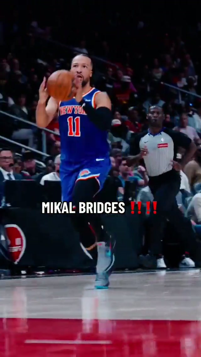 here for the dunk stayed for the celly 😤😤😤😤 #nyknicks #nbaplayoffs #dunk 