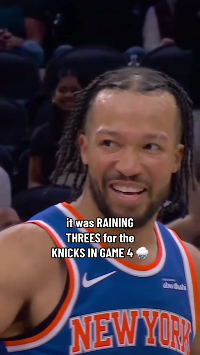 NOTHING BUT NET for your knicks in game 4 😮‍💨😮‍💨 #nyknicks #nbaplayoffs #threepointer 