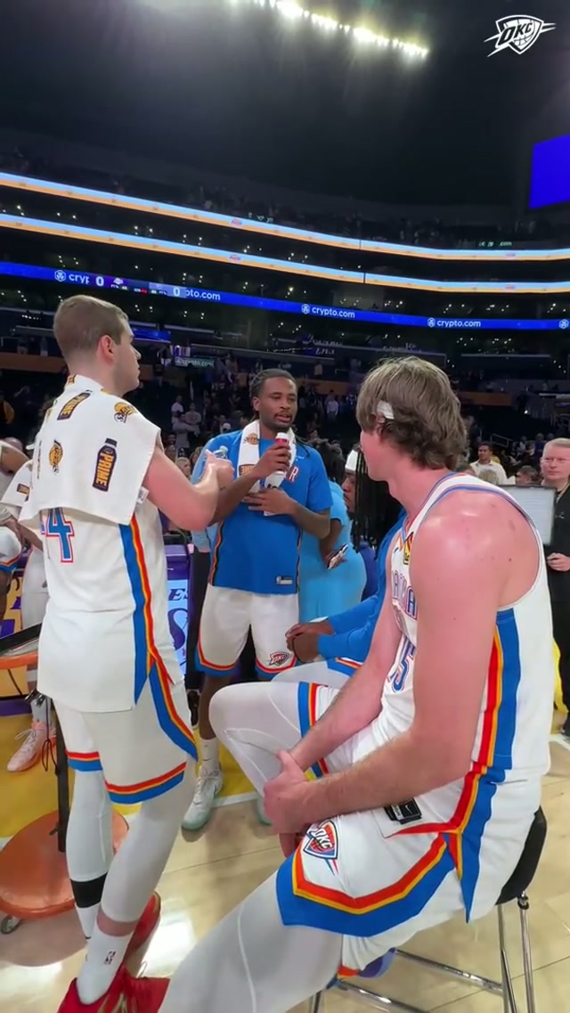Peek at postgame on court in LA ⚡️