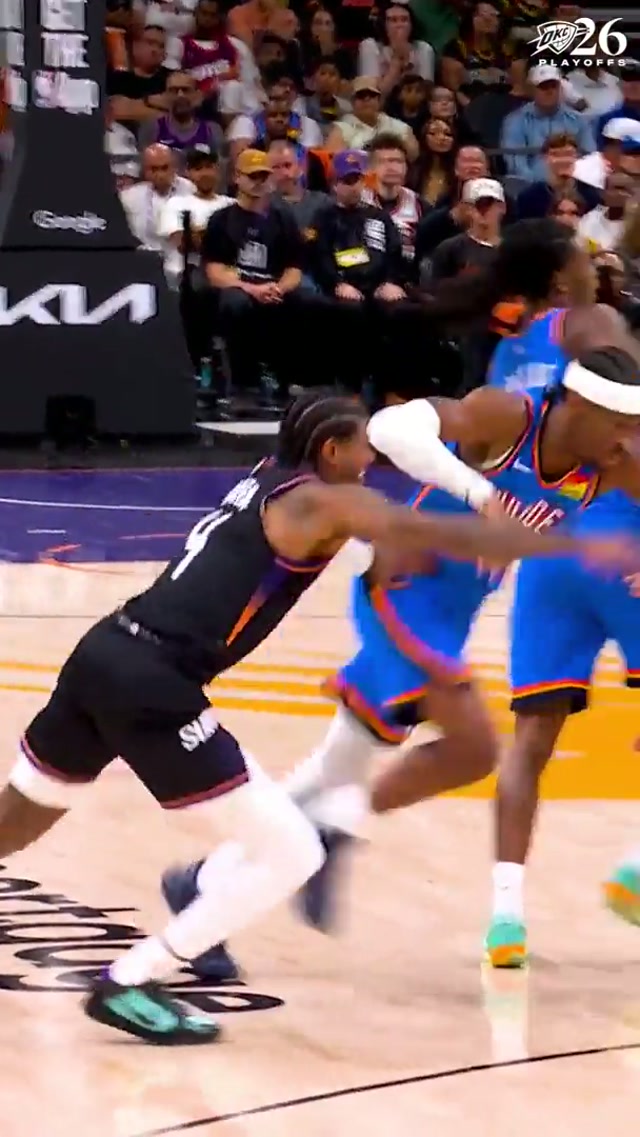 Still thinking about this insane SGA layup 🍿 🎥 #okcthunder #shaigilgeousalexander