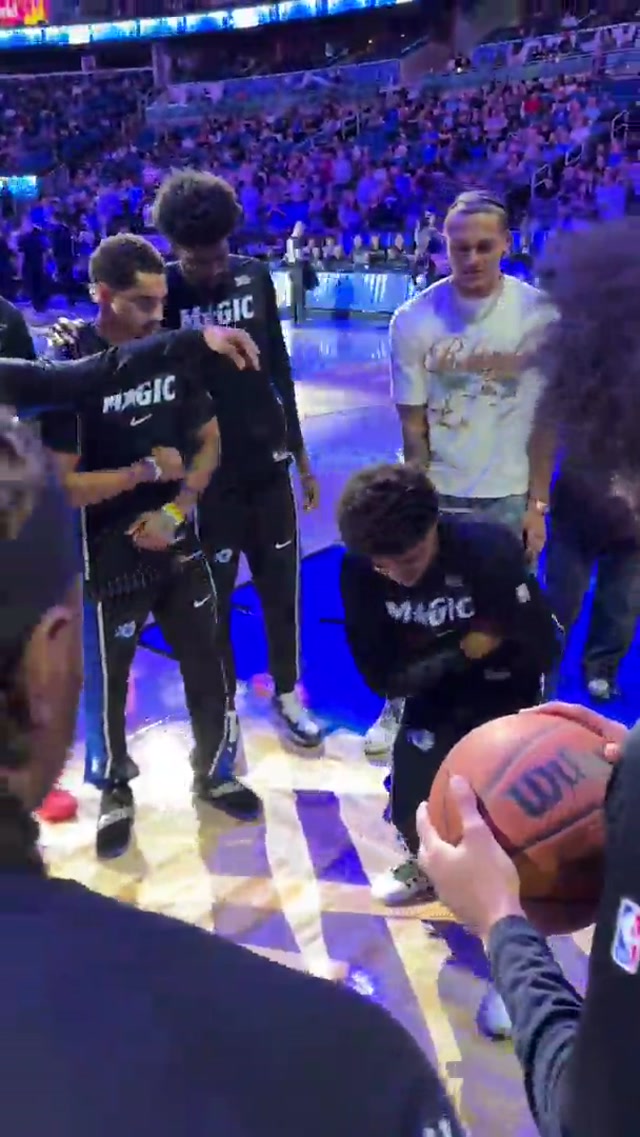 live from Orlando 🕺🏽 #NBA #OrlandoMagic 