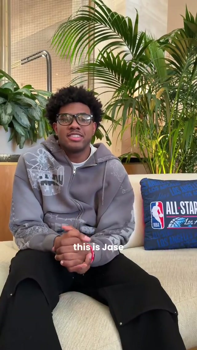 Jase with a special message on National Donor Day before he competes in the NBA Slam Dunk Contest tonight 💚 #NBA #OrlandoMagic 