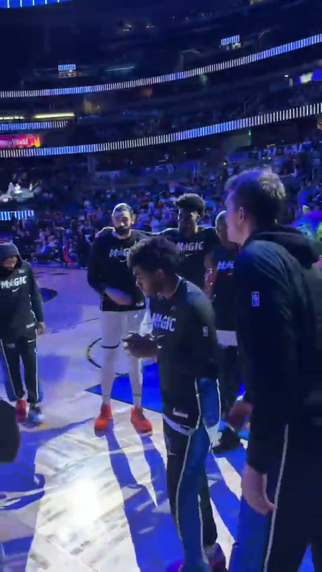 live from Orlando 🕺🏽 #NBA #OrlandoMagic 