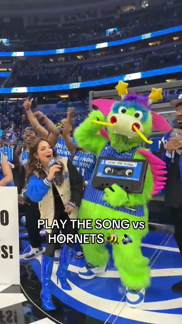 GIVE @STUFF HIS THEME MUSIC 🎶 #NBA #OrlandoMagic 