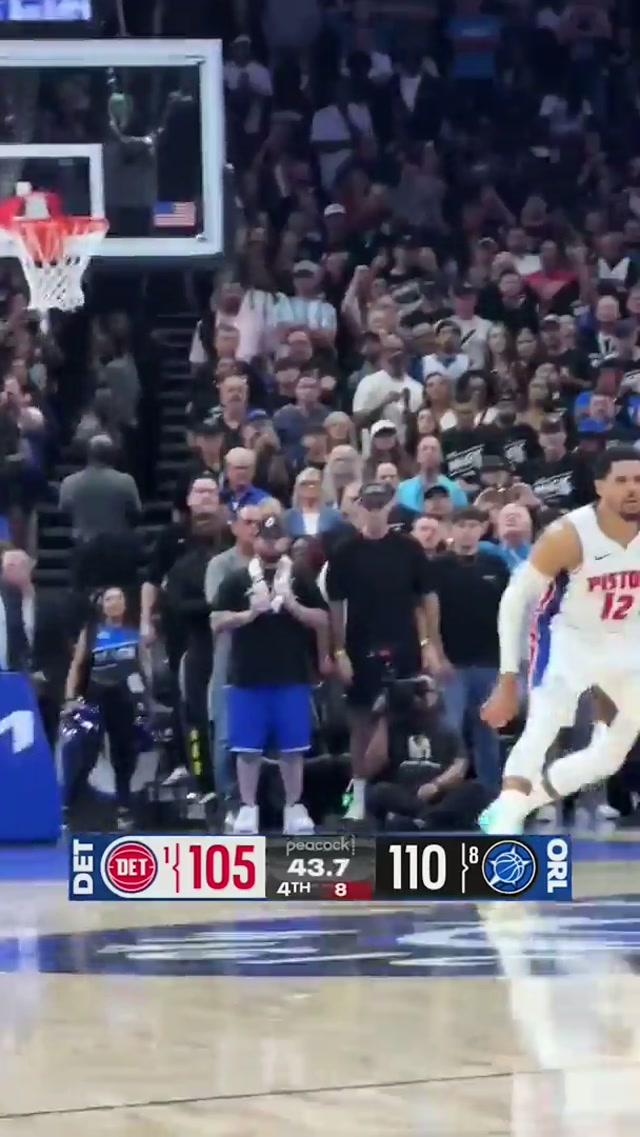 PAOLO BANCHERO HITS THE DAGGER. 😤 #NBA #OrlandoMagic 
