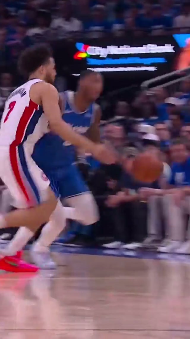 the fan’s reaction at the end is all of us 😂 #NBA #OrlandoMagic 