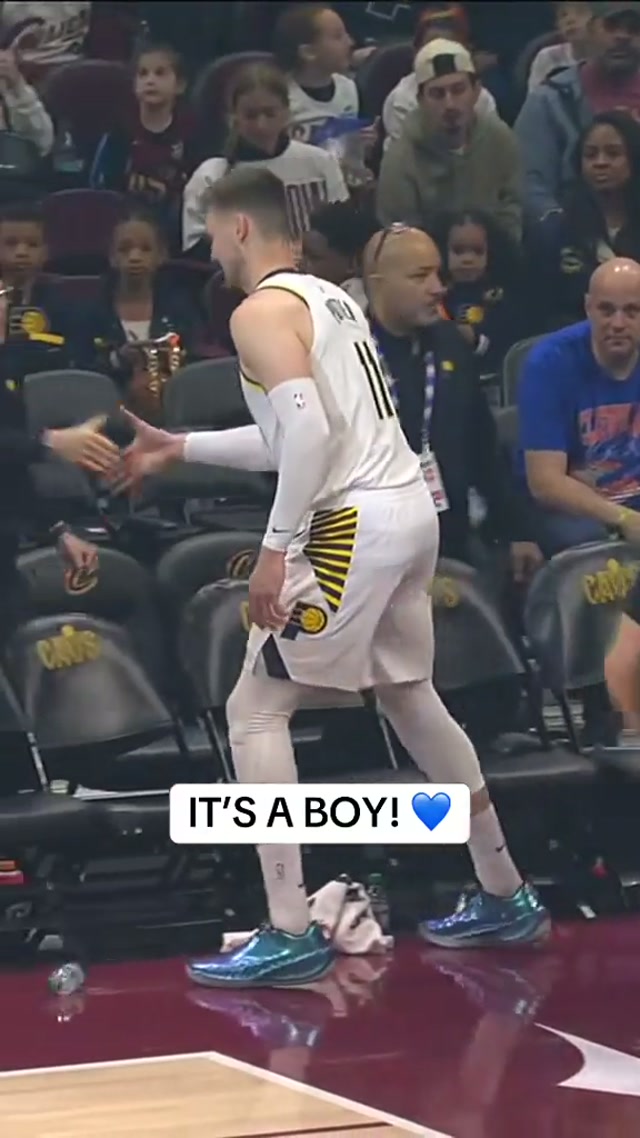 It's a boy! 💙 Micah Potter is wearing blue shoes to announce he's expecting a son with his wife, Elle, in September. #micahpotter #pacers #nba #genderreveal 