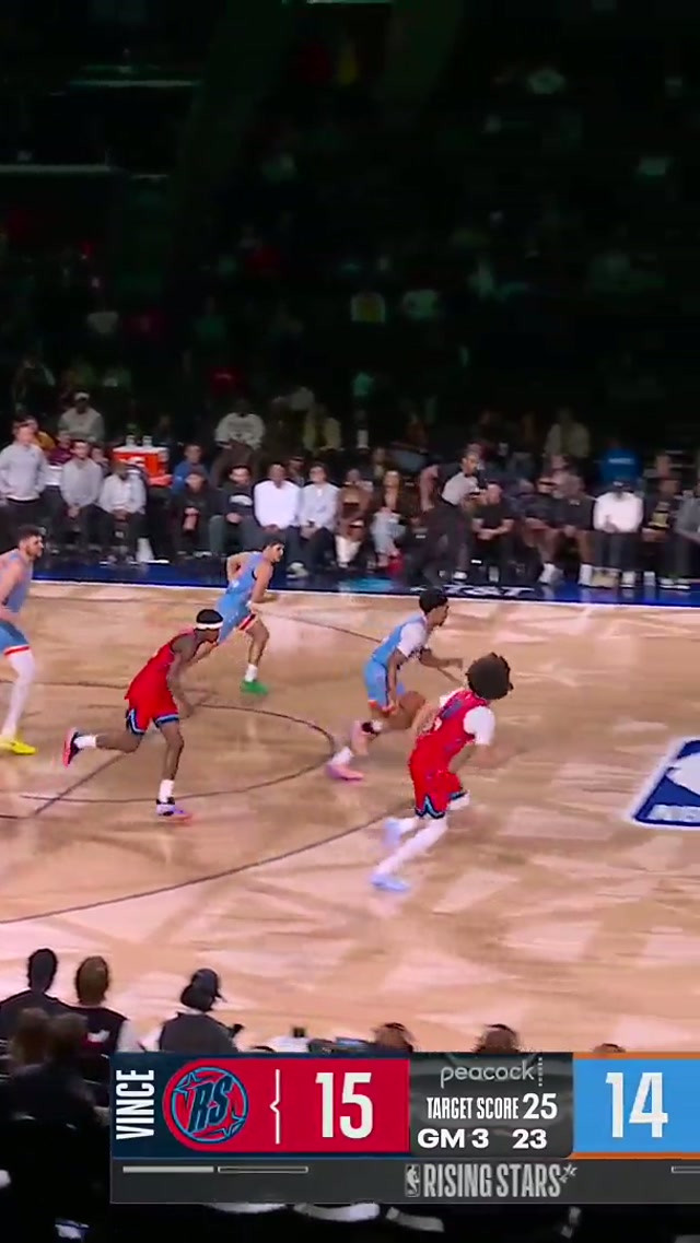 Fears sinks the 3 and DQ responds 🙌‼️ #risingstars #nballstars #teamvince #derikqueen #jeremiahfears 