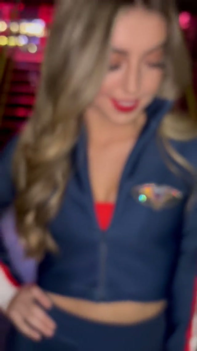 NEW FITS🤩 

#pelsquad #pelicans #dancer #nba #dance 