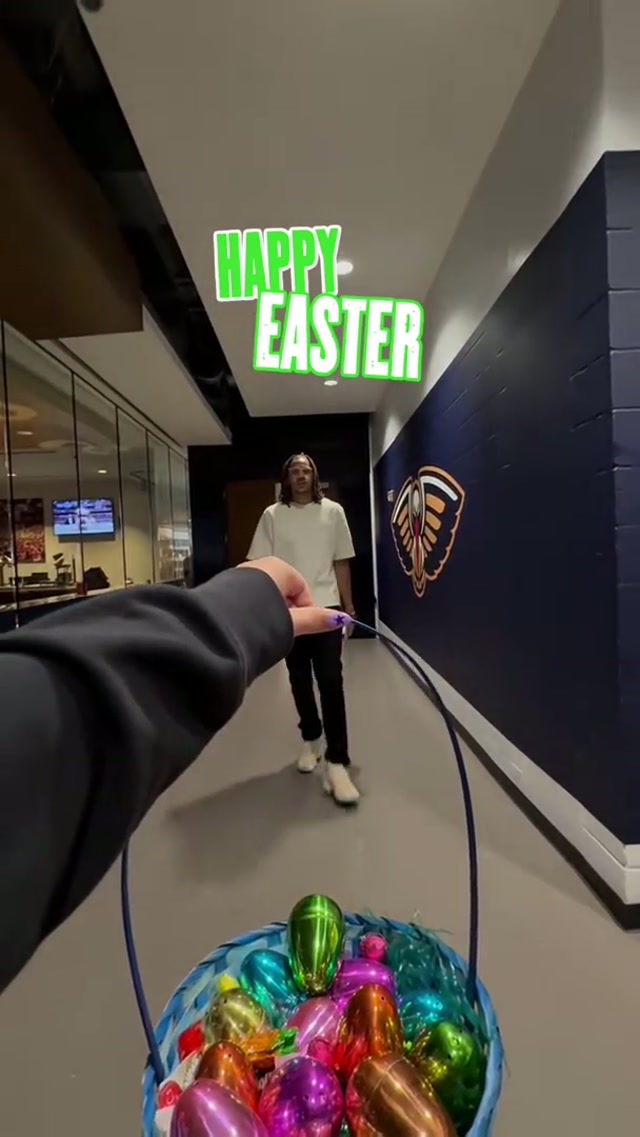 putting the basket in basketball 🐰🏀 #easter #easterbasket #surprise #nba #qotd 
