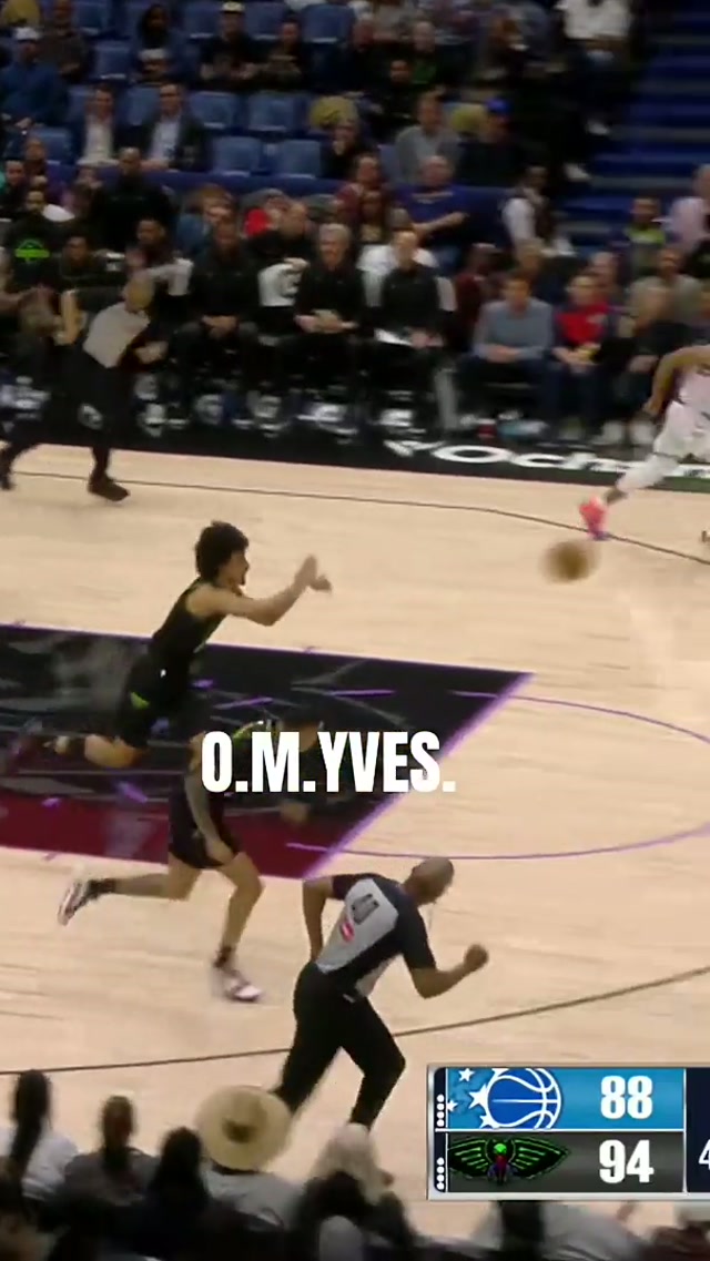 YVESSSSS MISSSSSSSIIIII #dunk #slam #omg #holy #jawdroppingmoments 