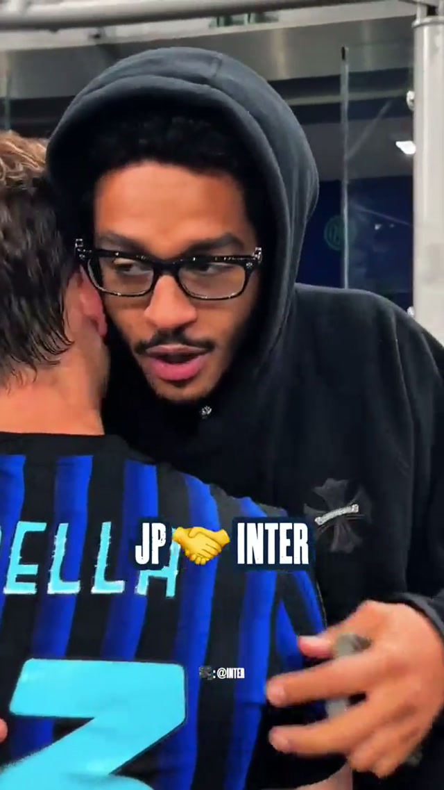 baller meets ballers ⚽️
(🎥: @Inter ) #jordanpoole #jp #inter #soccer #futbol 