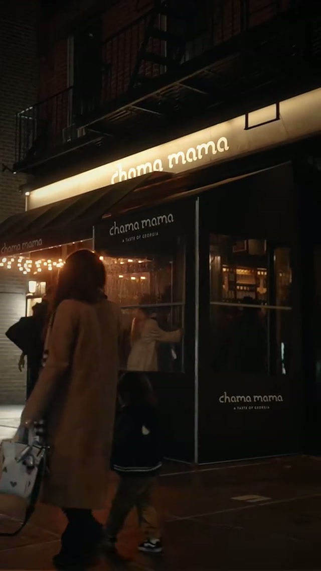 In this episode of Open Gym, we get an inside look into Sandro's life and follow the team as he treats them to an authentic Georgian dinner 🍽️

🎥 Watch the newest episode of Open Gym presented by @Bell Canada : link in bio 