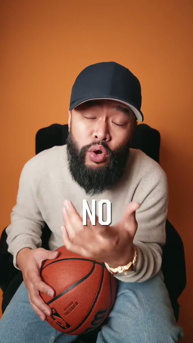 For the first-time ever, fans had the chance analyze their shooting form with the same technology the Raptors use – and now you can too!

Try out the exclusive @AWS : Shooting Lab Experience at Raptors Fan Day! 

📲Sign up for Fan Access and enter in the Raptors App now for your chance to win your way into Fan Day : link in bio 