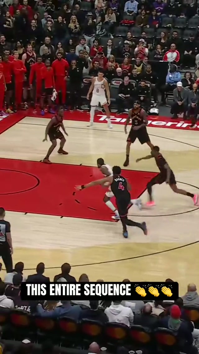 THIS WHOLE PLAY HAS EVERYONE AMPED 🔥 #raptors #nba