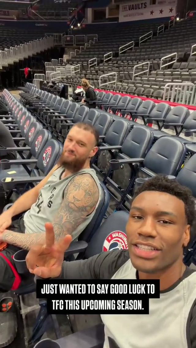 Good luck to @TorontoFC as they kick off their home opener ⚽️ #raptors #tfc #fyp 