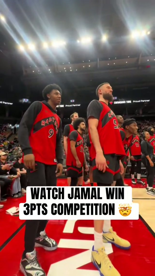 wait for Ja’Kobes reaction 👀

Presented by @Canadian Tire 