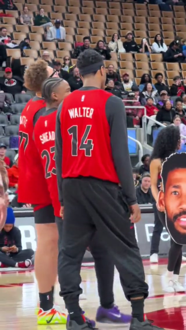 3 BEST FRIENDS 🫶

Presented by @Canadian Tire 
#raptors #fyp #fanday 