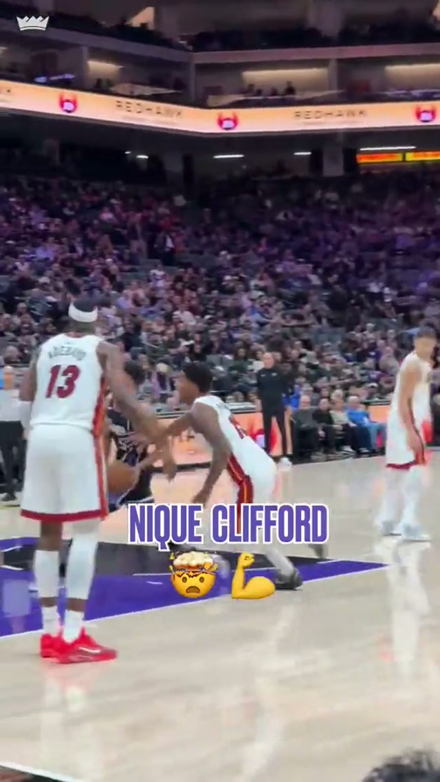 the rook 𝐓𝐎𝐎𝐊 𝐅𝐋𝐈𝐆𝐇𝐓 ✈️ 😤