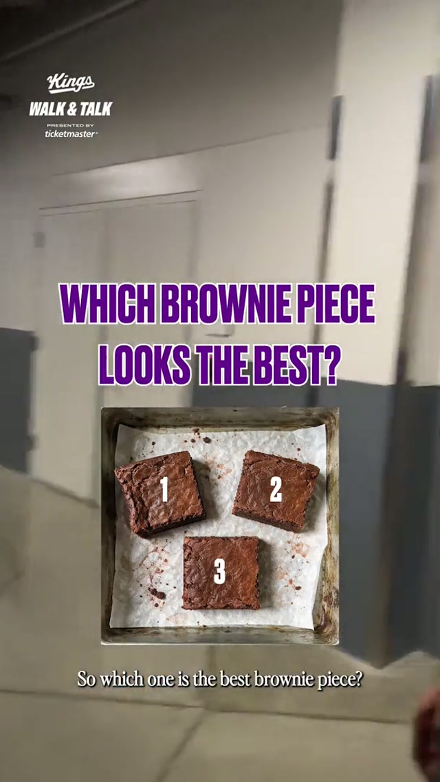 the great debate 🍫 the corner piece of the brownie or the middle?🍴  
  
Walk & Talk presented by @ticketmaster