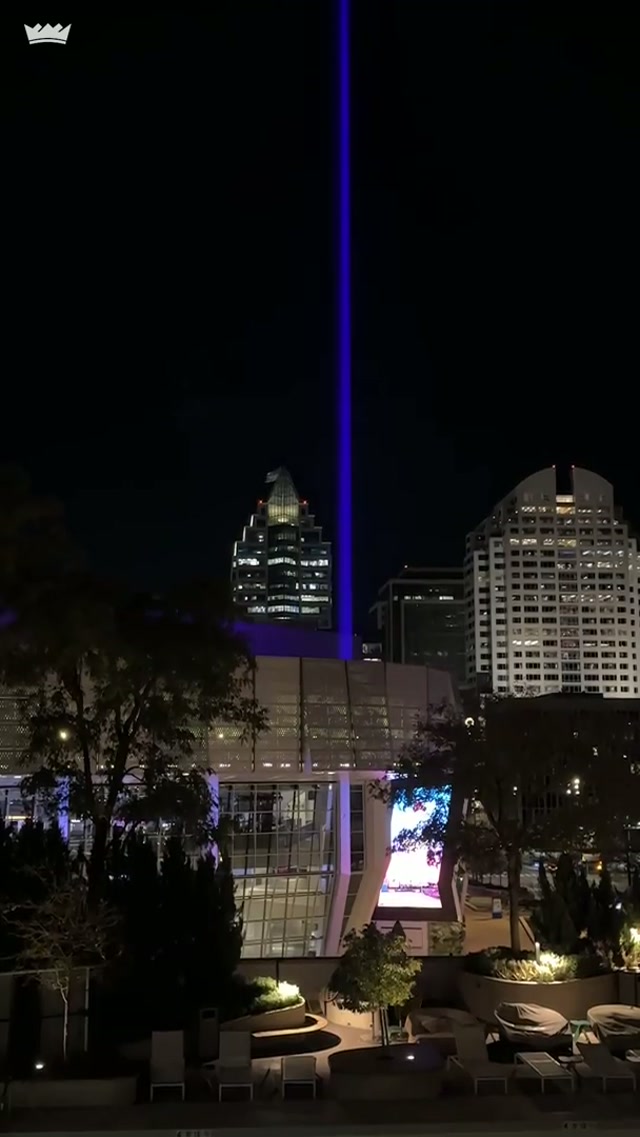 beamin' 🟣🔦 #nba #sacramento #SacramentoKings #LightTheBeam