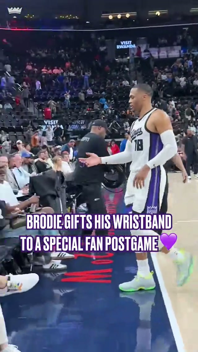 this is what it's all about 💜 #nba #sacramento #SacramentoKings #RussellWestbrook #whynot #Brodie #LightTheBeam