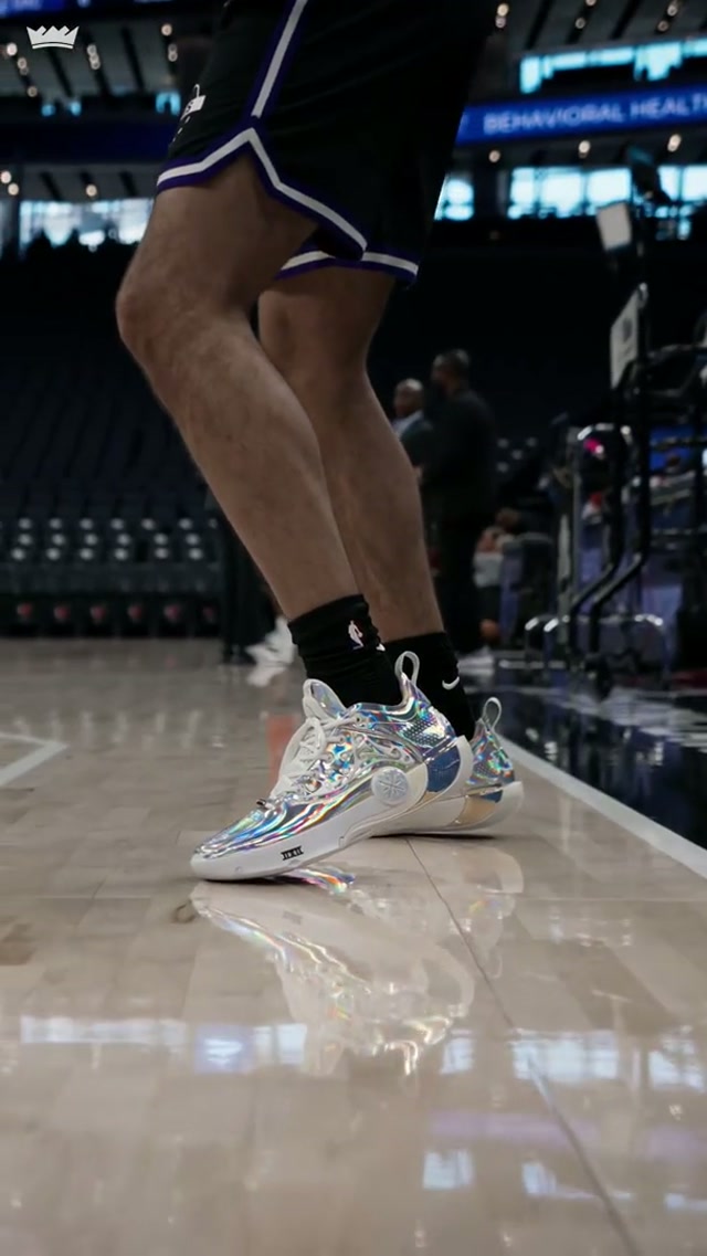 Devin's kicks tonight: Li-Ning Way of Wade 12 ASG 💎 👀