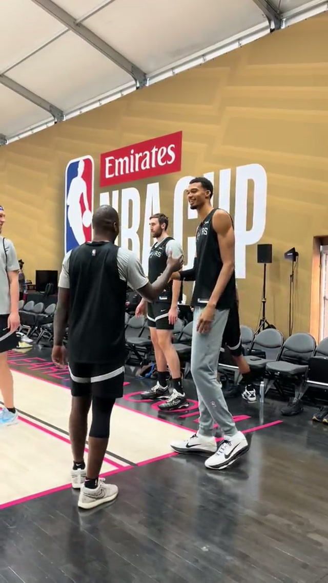 This lowkey tuff 😮‍💨 #spurs #nba #wemby #lasvegas #nbacup 