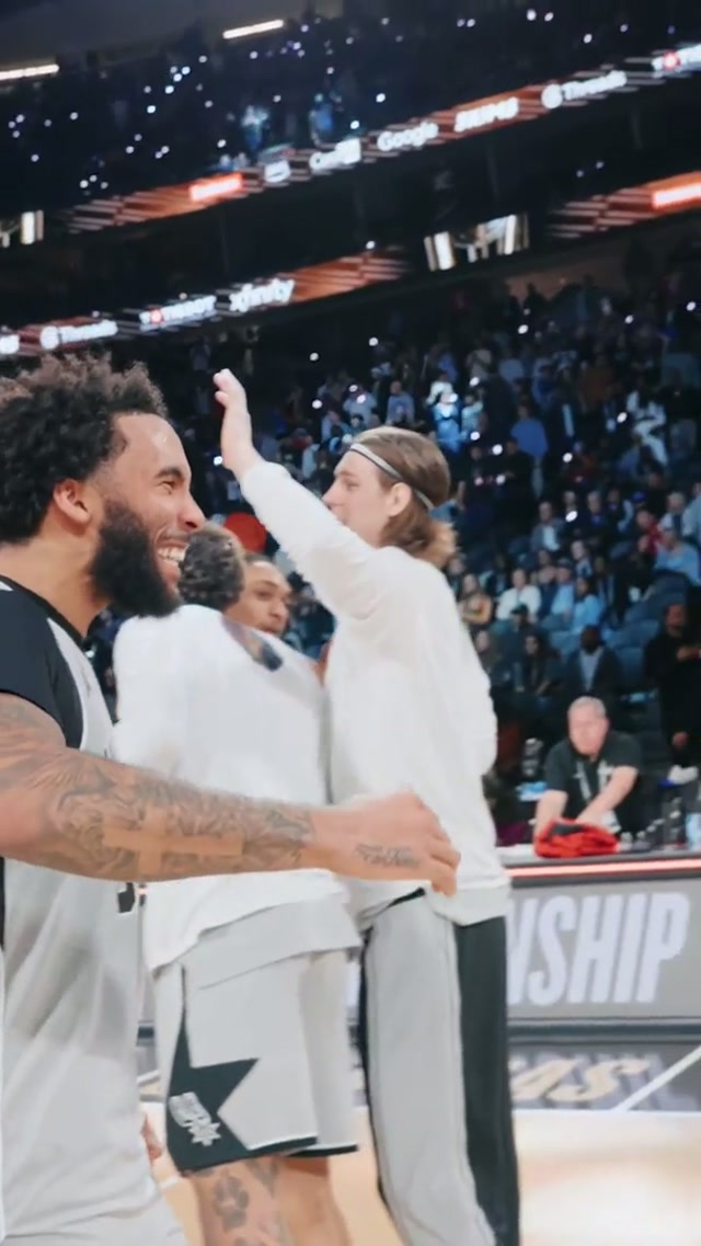 Sweet victory! #spurs #nba #nbacup #lasvegas #spongebob