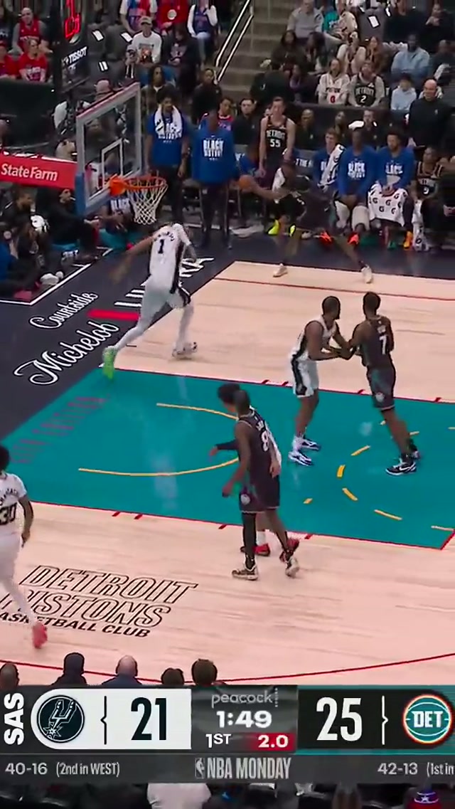 GOT HIS 🚫 #nba #spurs #wemby #victorwembanyama 📺 Peacock