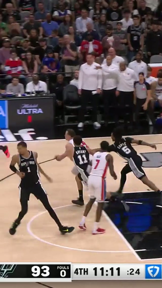 CARTER. BRYANT... we're still not over it 😮‍💨#nba #spurs #carterbryant