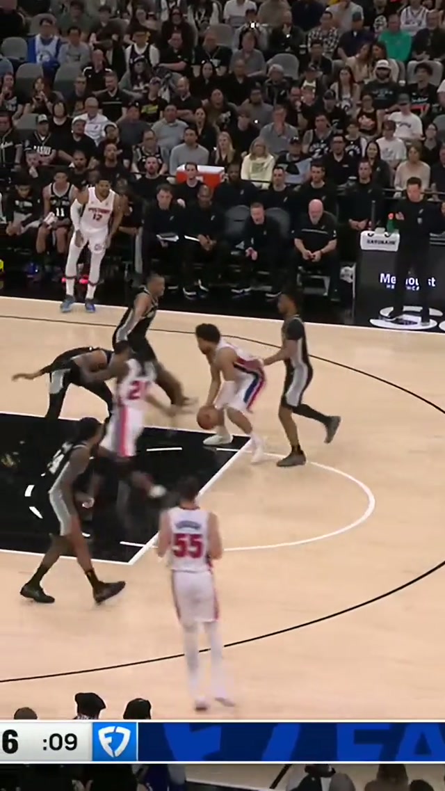 Stop playing with Wemby! 😤 #Spurs #nba #victorwembanyama 