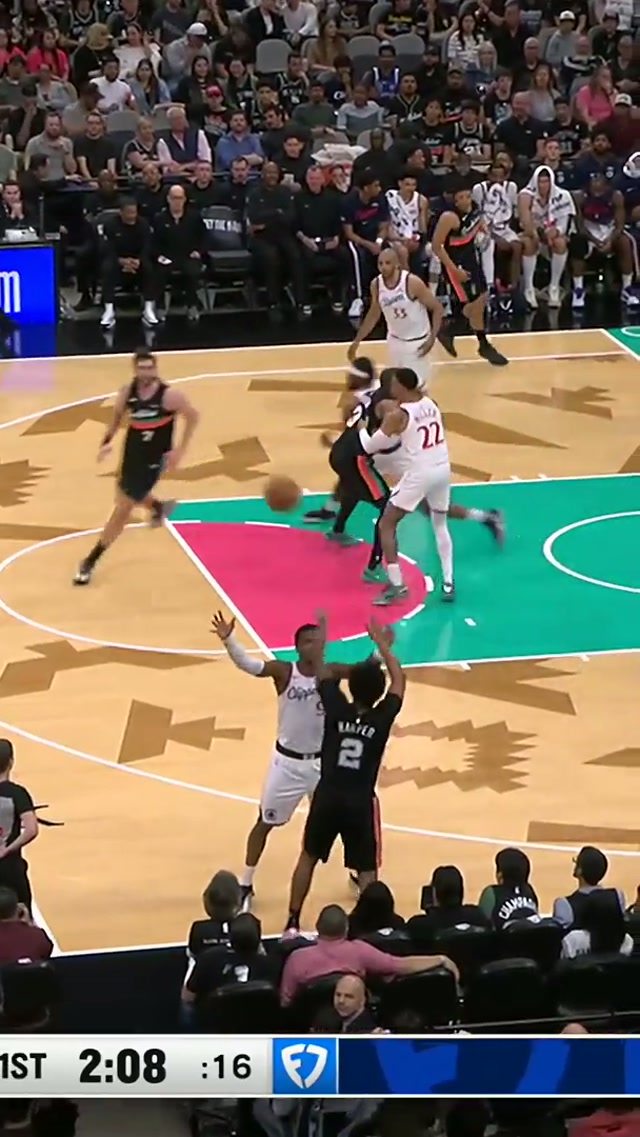 DYLAN. HARPER. 😤 #spurs #nba #dylanharper #dunk