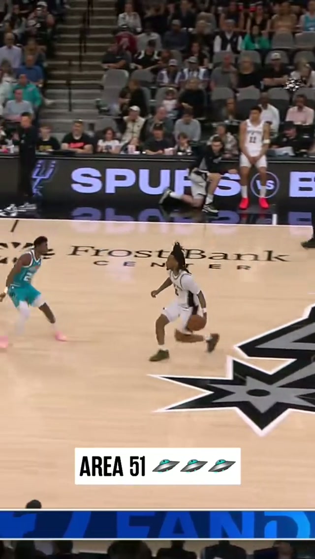 GOT US HYPE 🗣️ #nba #spurs #stephoncastle #victorwembanyama 📺 FanDuelSNSW, Prime