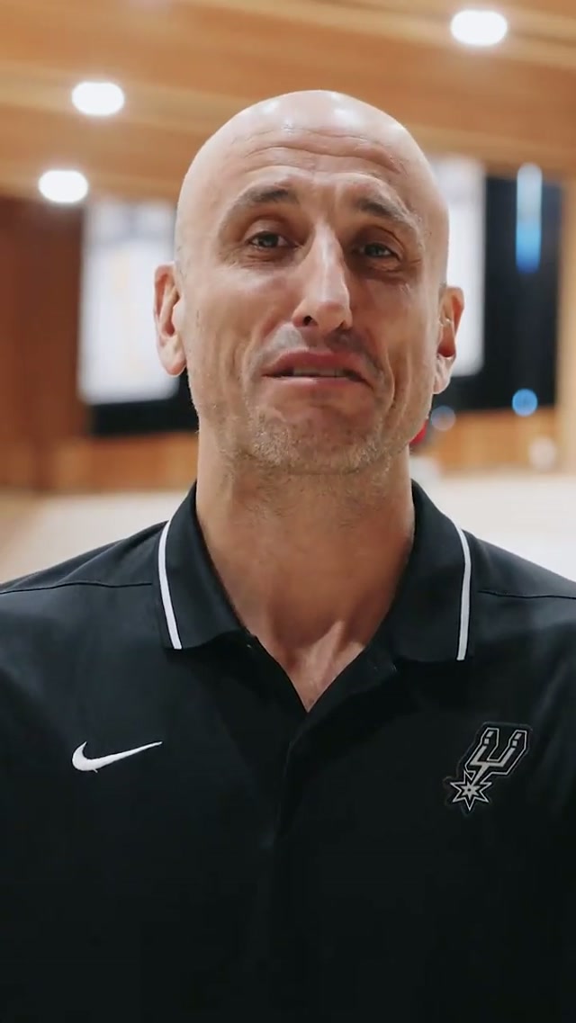 From one 6MOTY to another 🤝 #spurs #nba #sanantonio #keldonjohnson #manuginobili