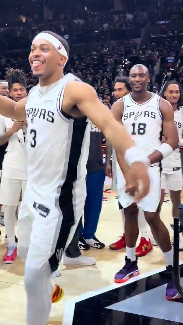 GSG BABY! 🥁👏 #Spurs #nbaplayoffs #NBA