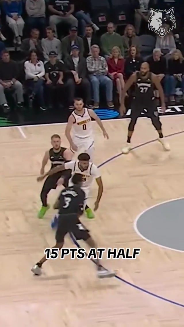 Jaden ties his career high in points going into the half 🏀 #minnesota #nba #timberwolves #jadenmcdaniels 