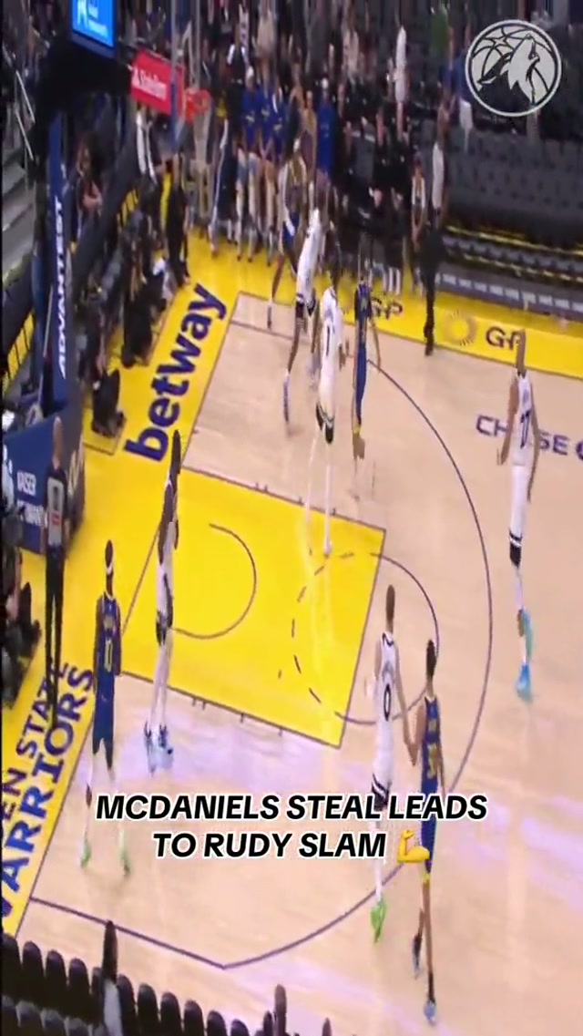 the longgggg way. 🪜 #nba #minnesota #timberwolves 