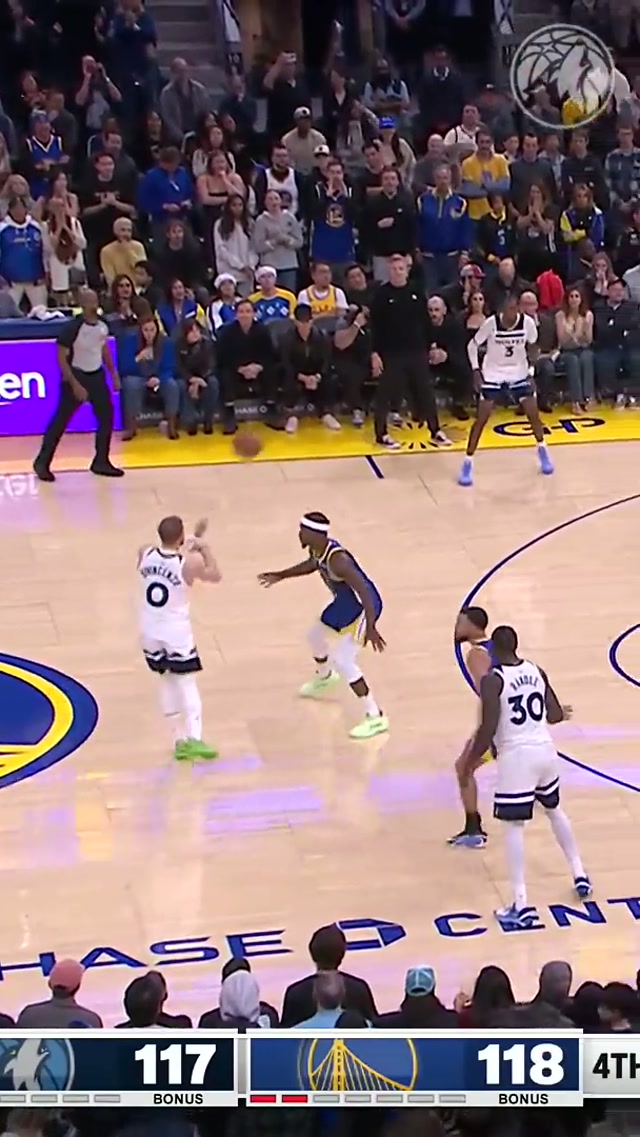 In the clutch. 🔥 #minnesota #nba #timberwolves 