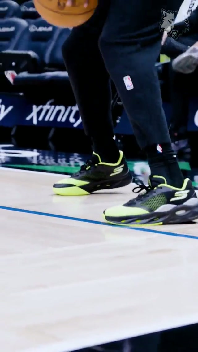 All work. 👷‍♂️ #minnesota #nba #timberwolves 