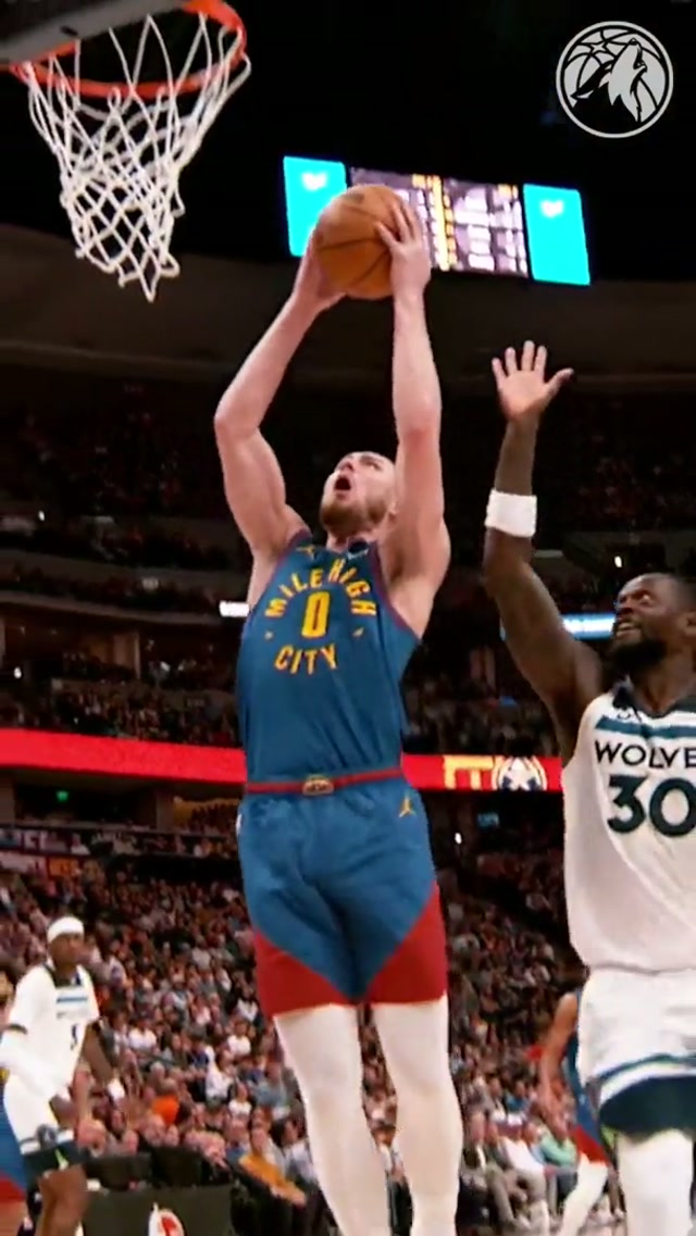 The smoothest fast break you’ll see. 😮‍💨 #minnesota #nba #timberwolves 