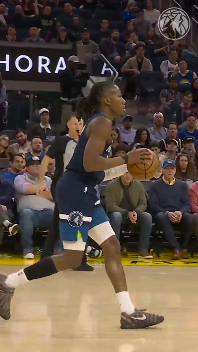 Making his impact. 🏀 #minnesota #nba #timberwolves #ayodusunmu 